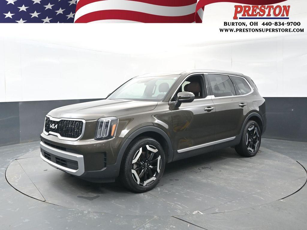 used 2023 Kia Telluride car, priced at $35,766