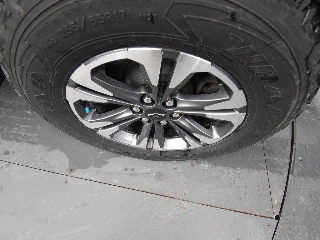 used 2022 Chevrolet Colorado car, priced at $28,895