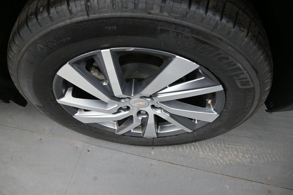 used 2022 Chevrolet Equinox car, priced at $21,984
