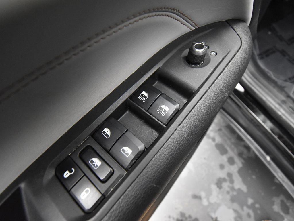 used 2023 Jeep Compass car, priced at $23,991