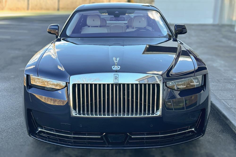 new 2025 Rolls-Royce Ghost car, priced at $390,650