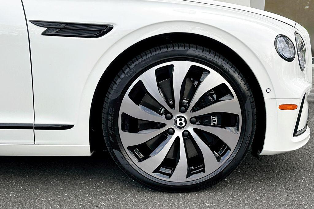 new 2026 Bentley Flying Spur car, priced at $288,470