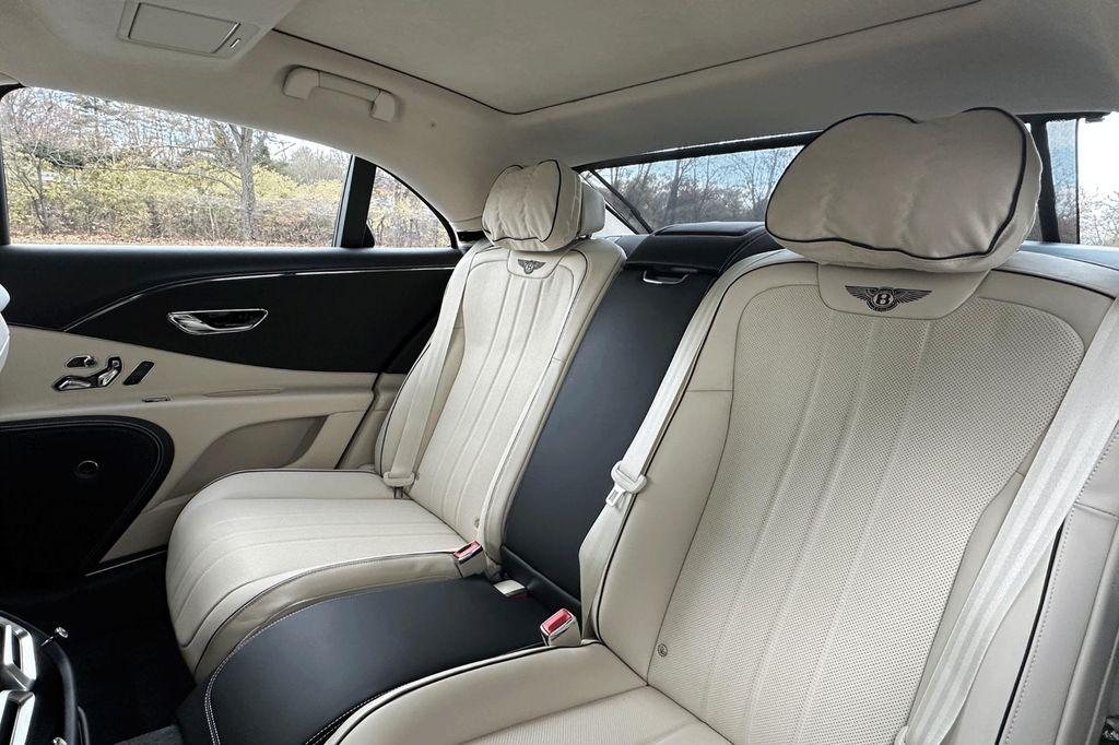 new 2026 Bentley Flying Spur car, priced at $288,470