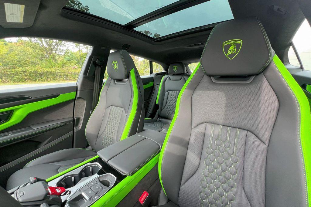 used 2025 Lamborghini Urus car, priced at $288,900