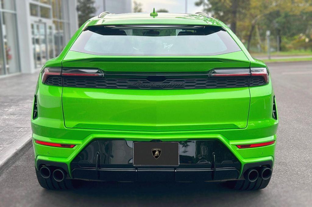 used 2025 Lamborghini Urus car, priced at $288,900