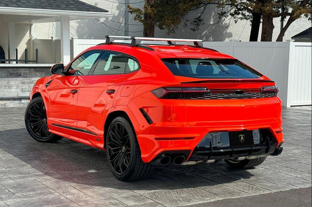 used 2025 Lamborghini Urus car, priced at $299,800