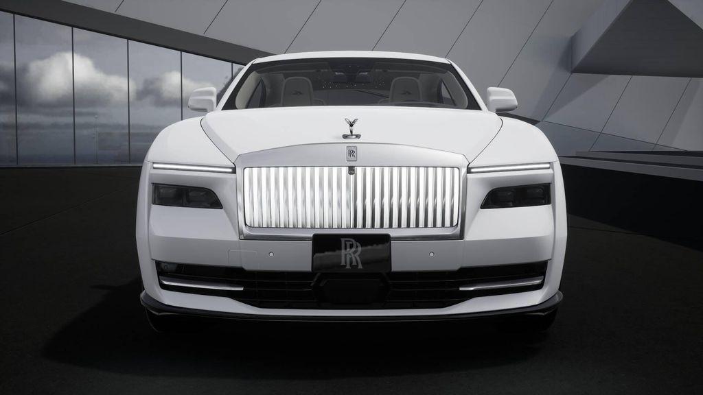 new 2026 Rolls-Royce Spectre car, priced at $444,450