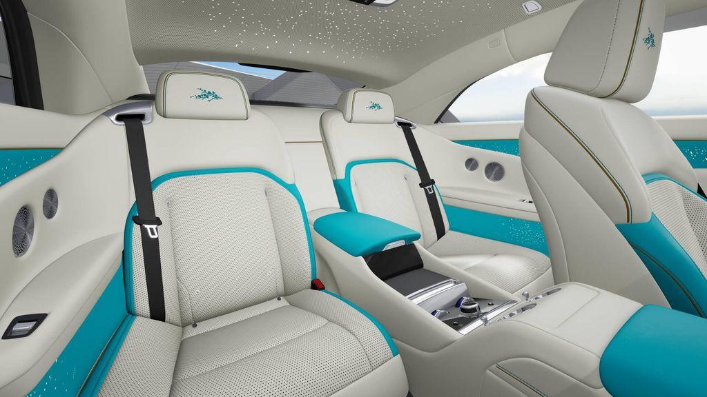 new 2026 Rolls-Royce Spectre car, priced at $444,450