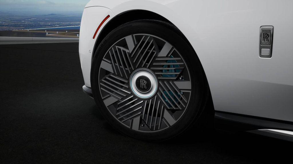new 2026 Rolls-Royce Spectre car, priced at $444,450