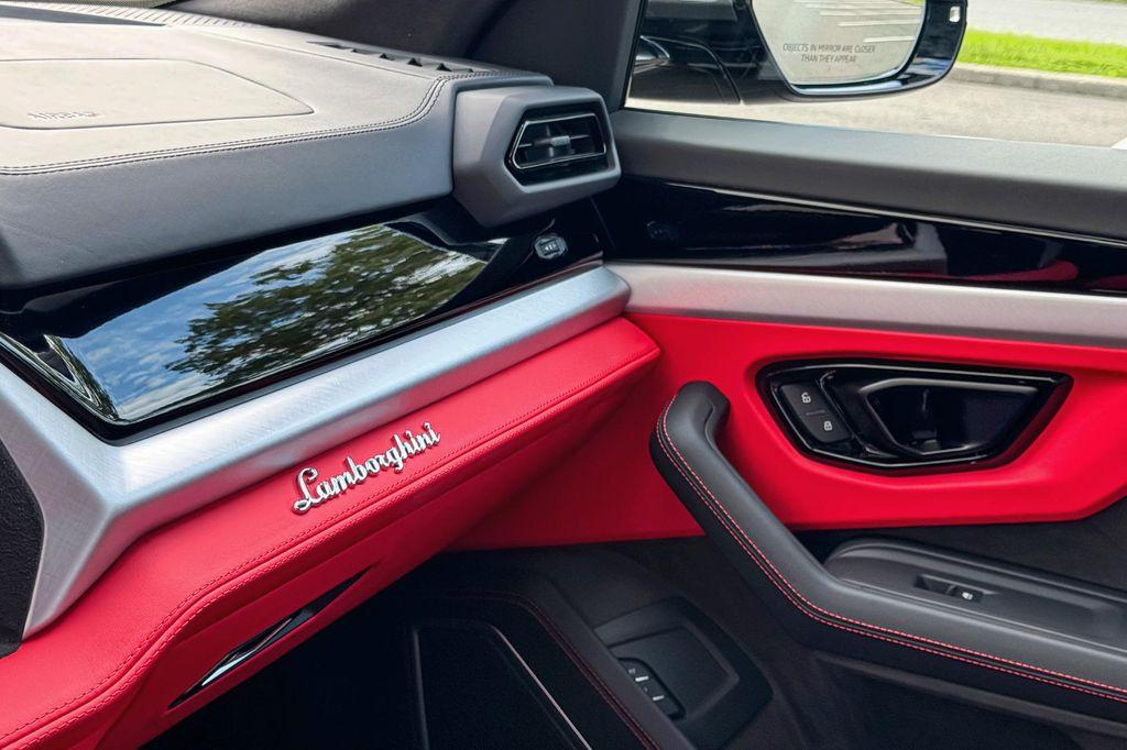 used 2024 Lamborghini Urus car, priced at $279,900