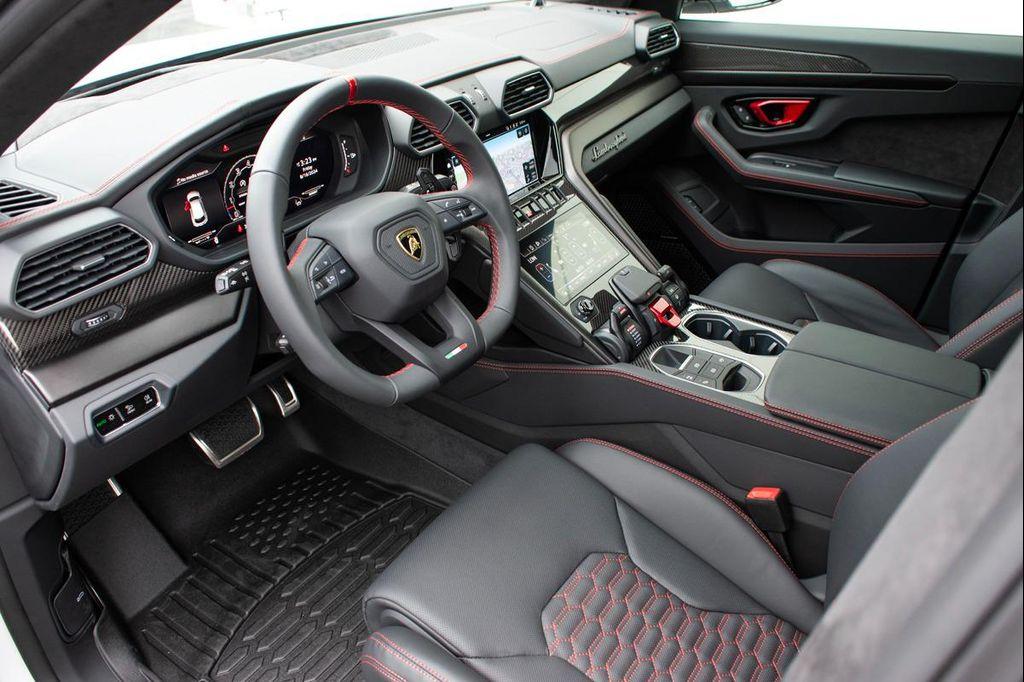 used 2024 Lamborghini Urus car, priced at $279,900