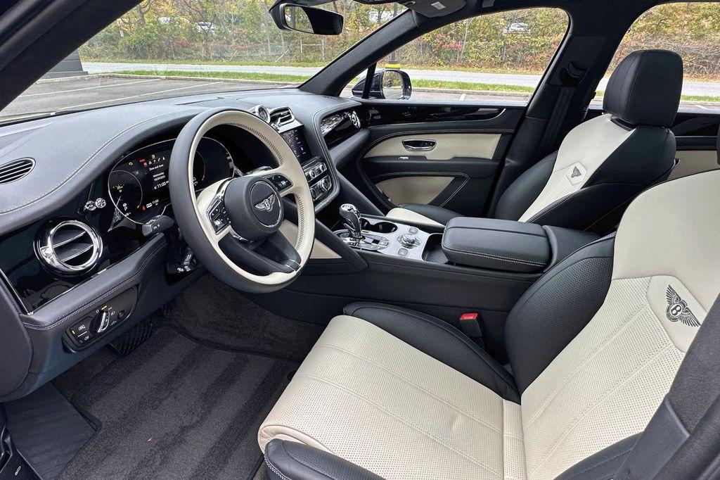 used 2023 Bentley Bentayga car, priced at $158,800