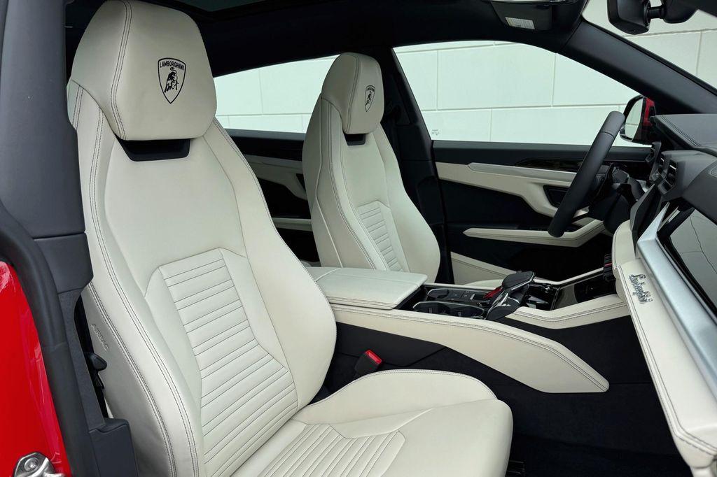 used 2025 Lamborghini Urus car, priced at $301,950
