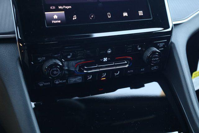 new 2025 Jeep Grand Cherokee car, priced at $40,027