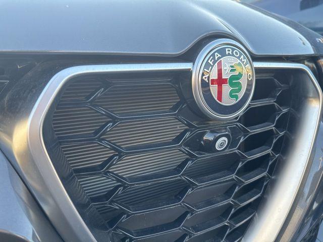 new 2024 Alfa Romeo Tonale car, priced at $34,617
