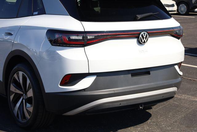 used 2021 Volkswagen ID.4 car, priced at $19,365