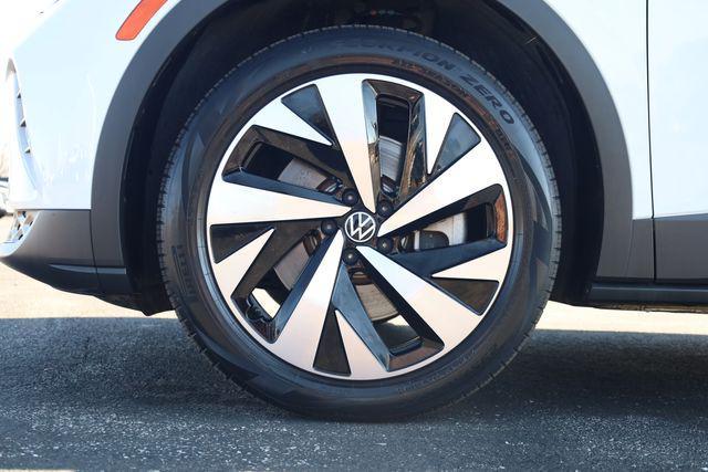 used 2021 Volkswagen ID.4 car, priced at $19,365