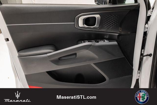 used 2023 Kia Sorento car, priced at $27,390