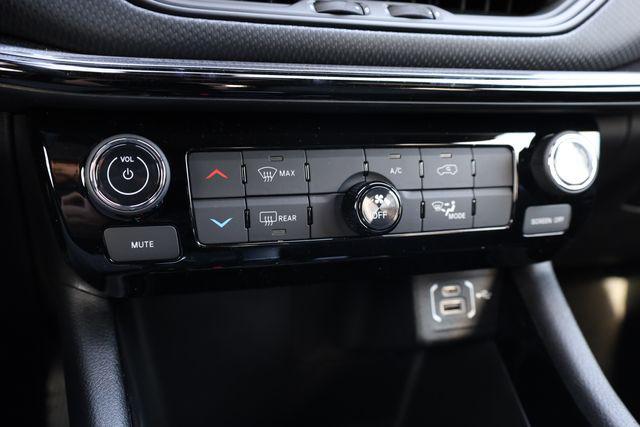 new 2026 Jeep Compass car, priced at $30,013