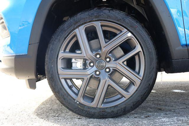 new 2026 Jeep Compass car, priced at $30,013