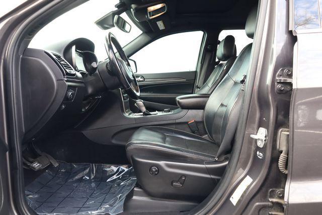 used 2021 Jeep Grand Cherokee car, priced at $23,744