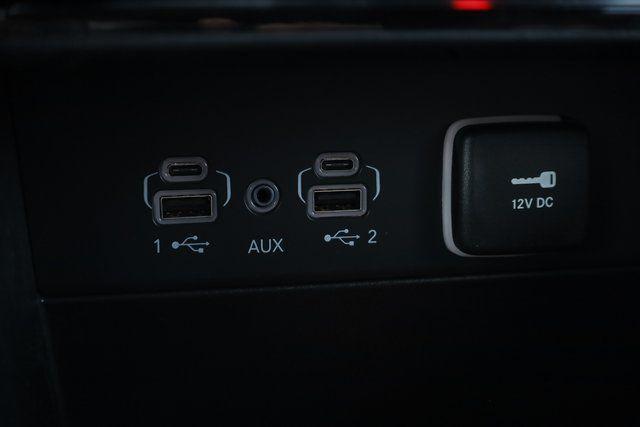 new 2025 Jeep Grand Cherokee car, priced at $47,907