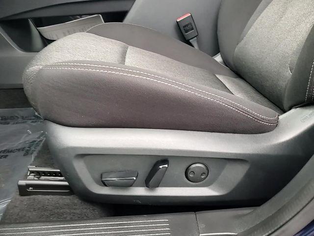 used 2025 Nissan Rogue car, priced at $24,994