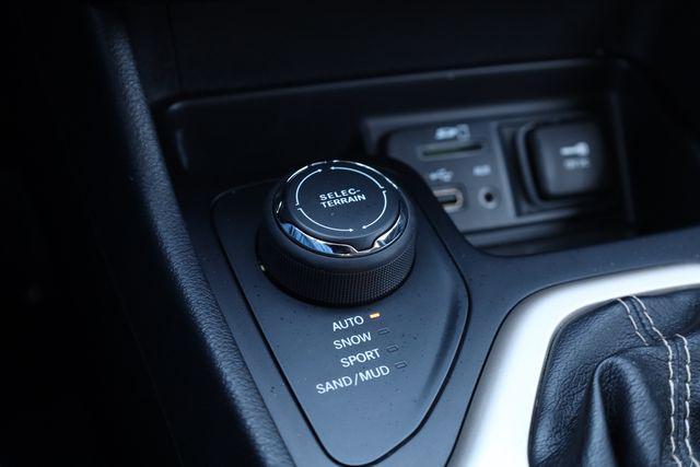 used 2016 Jeep Cherokee car, priced at $9,700