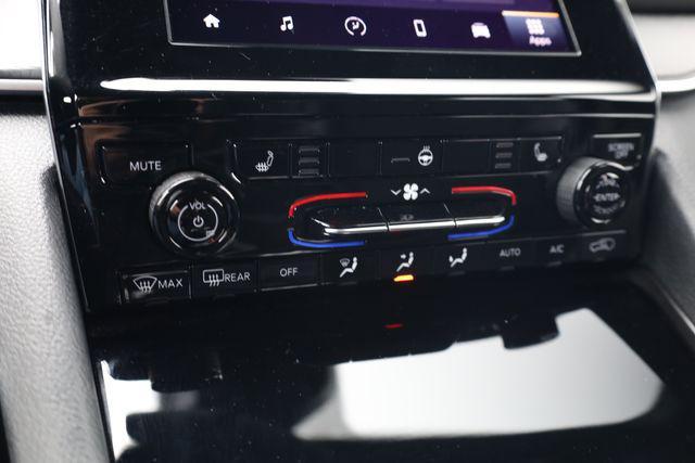 used 2024 Jeep Grand Cherokee L car, priced at $30,458