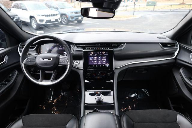 used 2024 Jeep Grand Cherokee L car, priced at $30,458