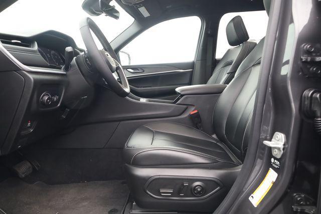 new 2025 Jeep Grand Cherokee L car, priced at $40,839