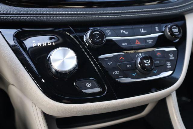 used 2024 Chrysler Pacifica car, priced at $32,200