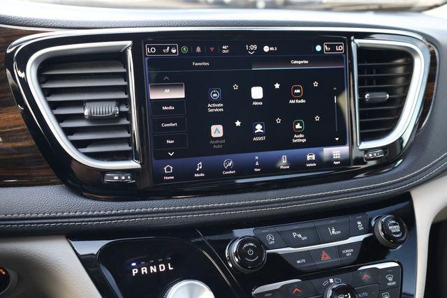 used 2024 Chrysler Pacifica car, priced at $32,200