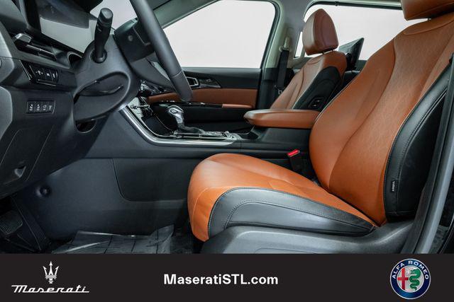 used 2024 Kia Carnival car, priced at $35,700