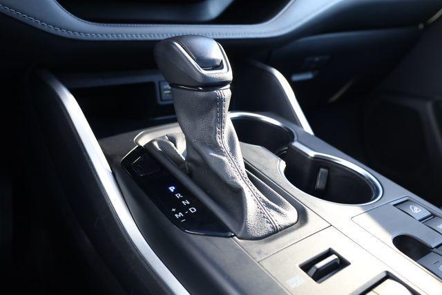 used 2024 Toyota Highlander car, priced at $32,480