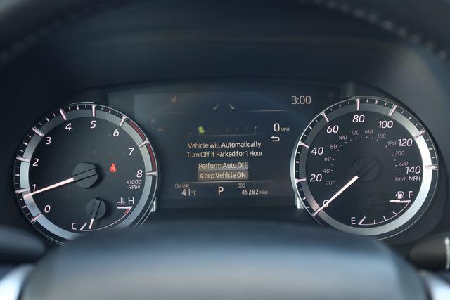 used 2024 Toyota Highlander car, priced at $32,480