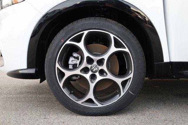 new 2025 Alfa Romeo Tonale car, priced at $30,617