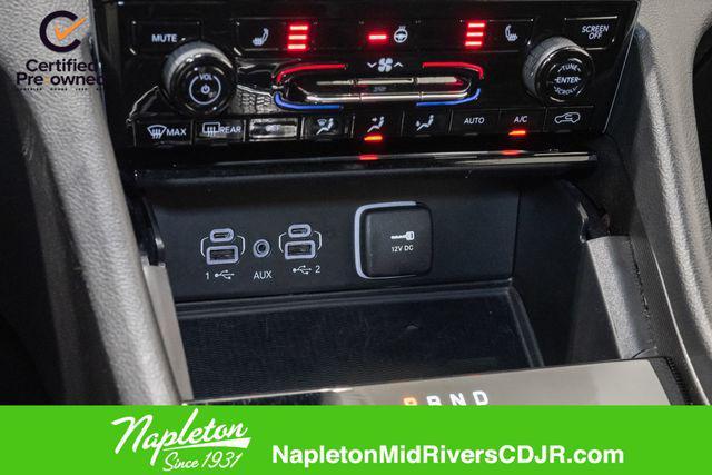 used 2025 Jeep Grand Cherokee car, priced at $33,519