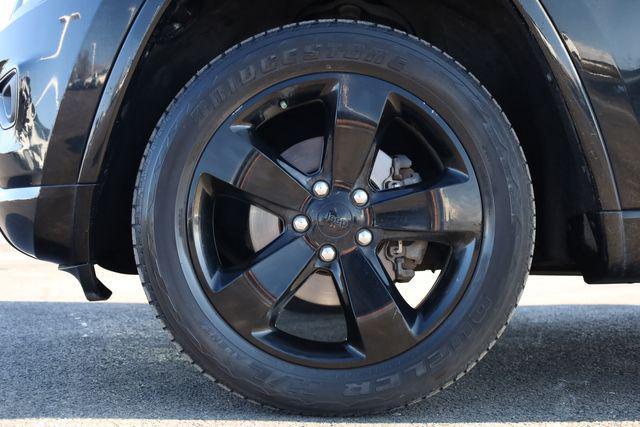 used 2015 Jeep Grand Cherokee car, priced at $12,870