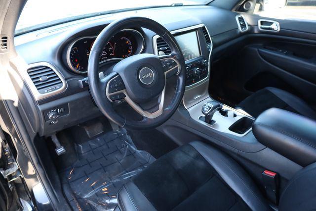 used 2015 Jeep Grand Cherokee car, priced at $12,870