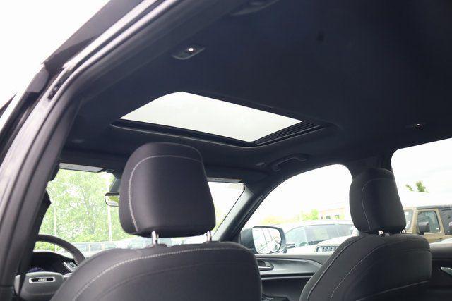 new 2025 Jeep Grand Cherokee L car, priced at $35,637