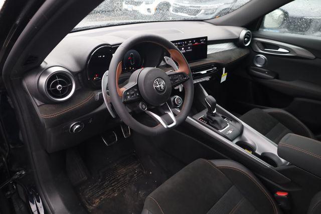 new 2025 Alfa Romeo Tonale car, priced at $37,617