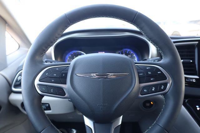 used 2024 Chrysler Pacifica car, priced at $26,975