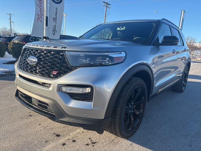 used 2022 Ford Explorer car, priced at $38,210