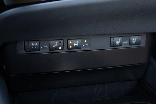 used 2024 Lexus ES 300h car, priced at $40,000