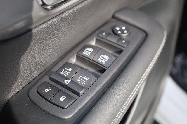 new 2026 Chrysler Pacifica car, priced at $43,158