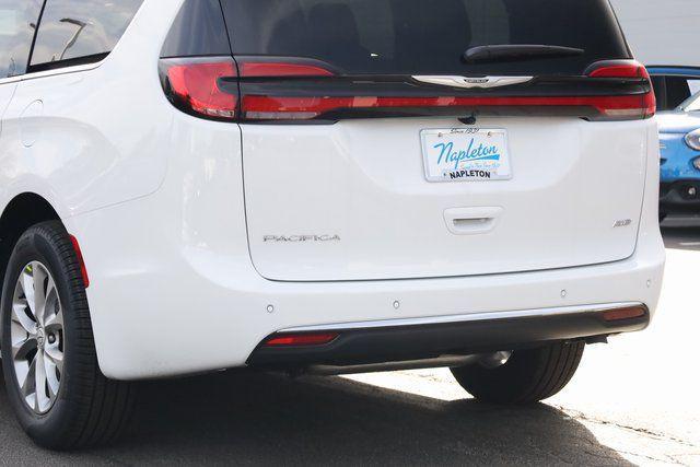 new 2026 Chrysler Pacifica car, priced at $43,158