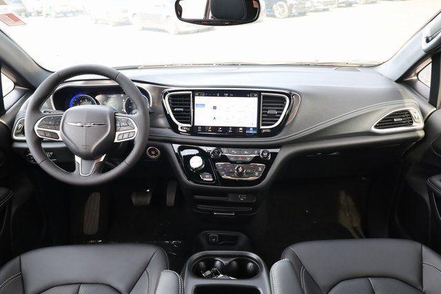 new 2026 Chrysler Pacifica car, priced at $43,158