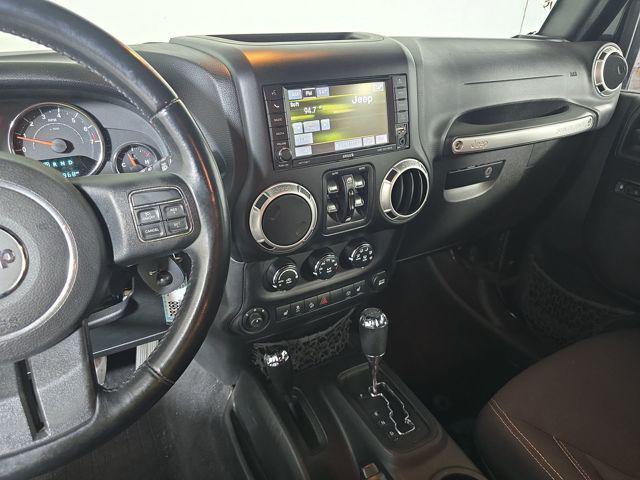 used 2015 Jeep Wrangler Unlimited car, priced at $19,480