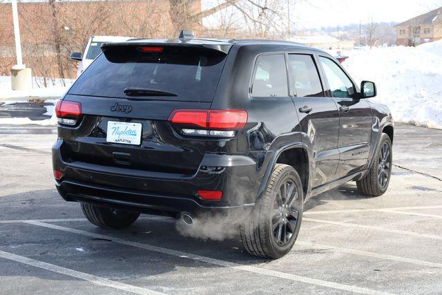 used 2018 Jeep Grand Cherokee car, priced at $15,900